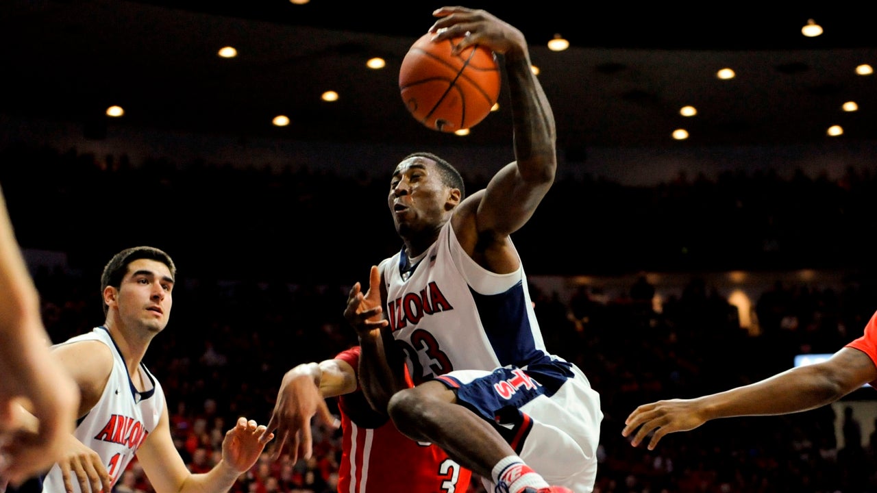 No. 2 Wildcats cruise past Matadors